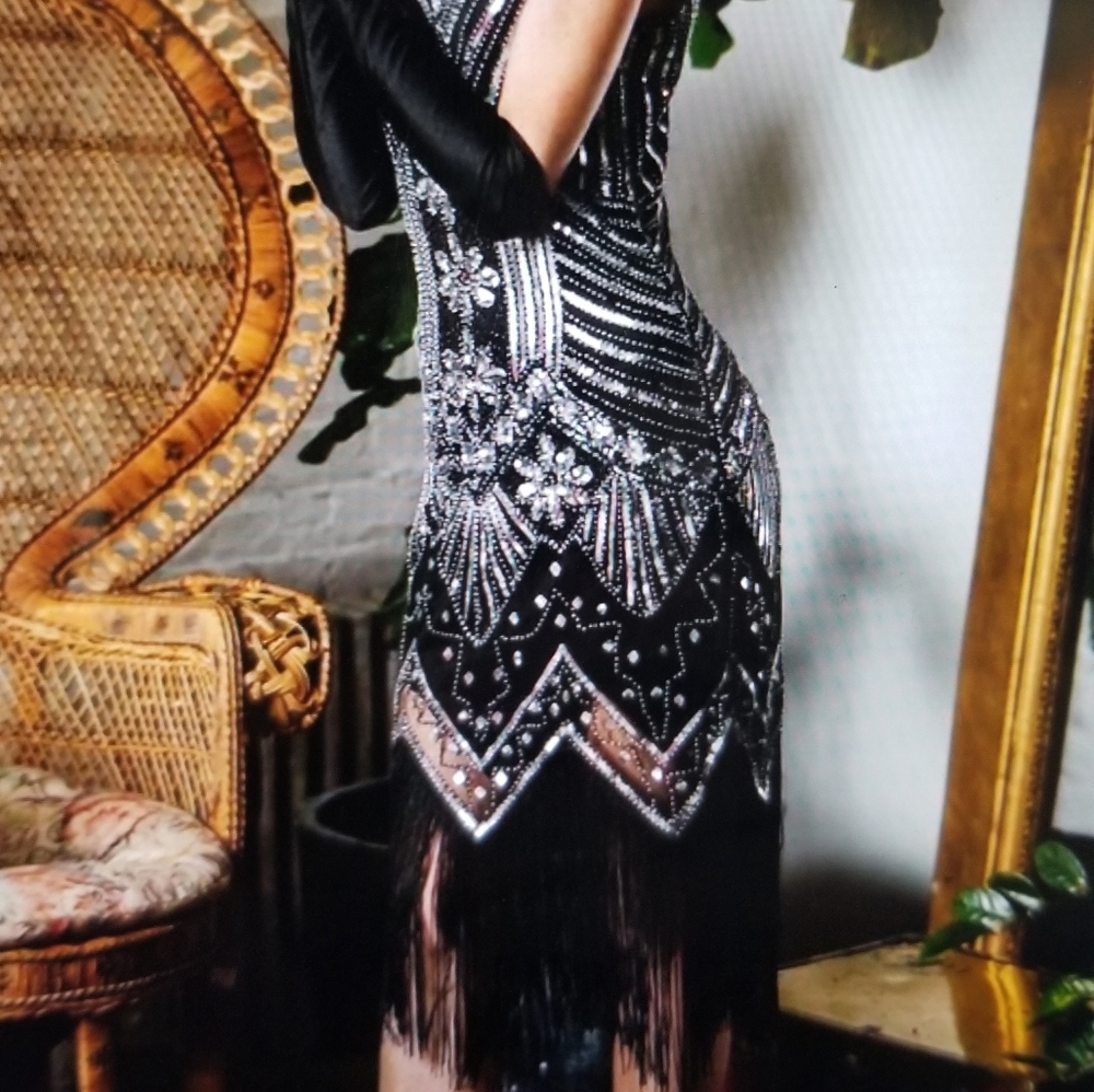 1920s Sequined Fringe Dress (Size S)